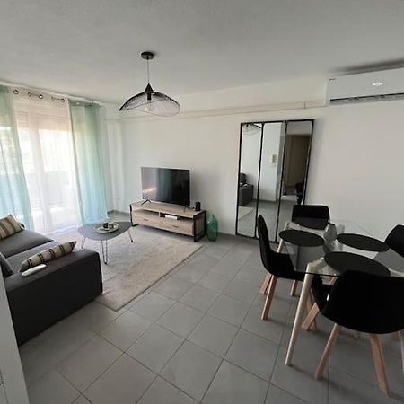 Апартаменти Joli Appt 45 M2 Avec Terrasse Люнель Екстер'єр фото